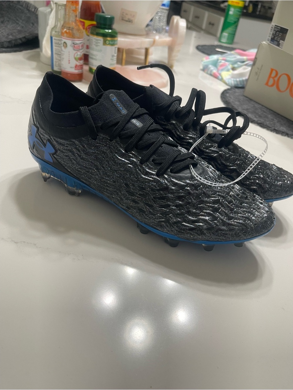 AUTHENTIC Under Armour Magnetico Elite 5 FG Soccer Cleats